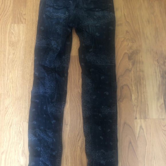 Jeans - Picture 3 of 3